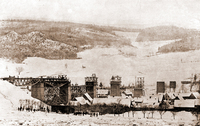 Lengenfelder Viadukt im Bau (um 1877).
